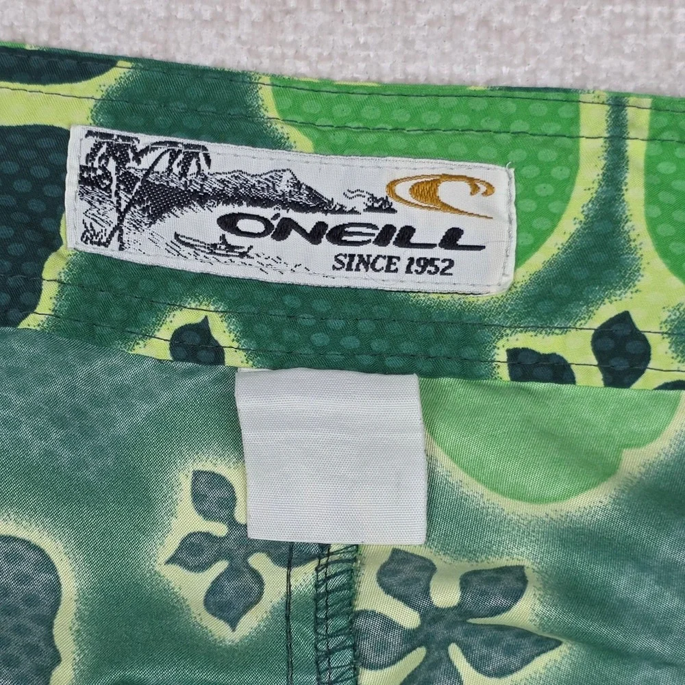 VTG O'Neill Mens Green Hibiscus Floral Board Shorts Cargo Pockets Swim Trunks 37